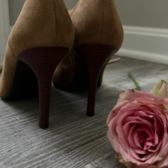 Ralph Lauren - suede heels - Women’s 7.5 - Brand new - Picture 4 of 13